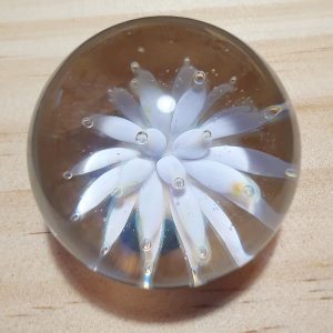 Marble : Implosion fleur blanc nacré